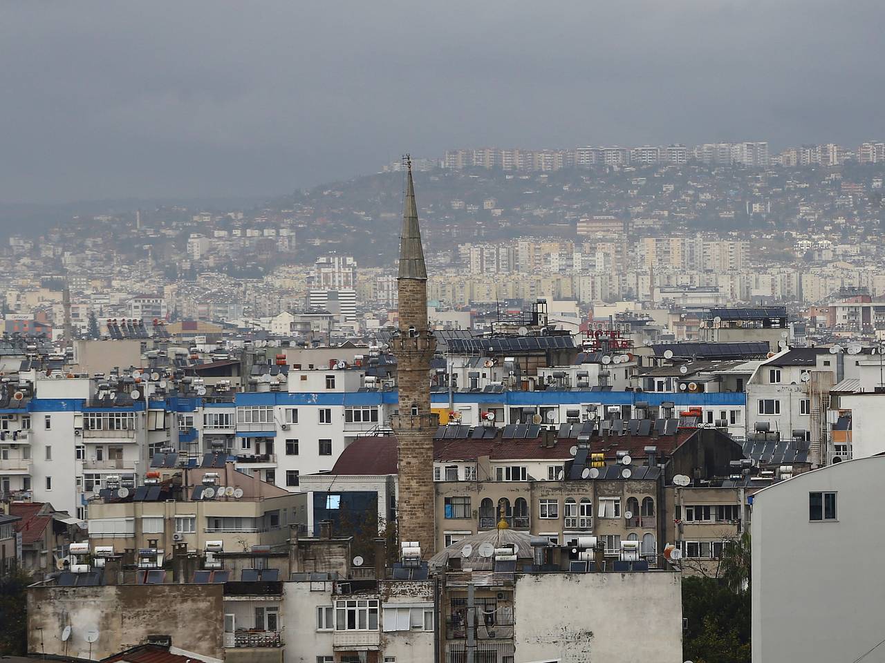 Тело российского туриста обнаружили в саду дома в Турции