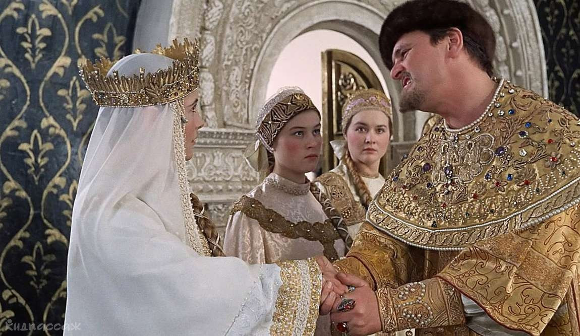 Фильмы про Новый год и Рождество для семейного просмотра Фильмы про Новый год и Рождество для семейного просмотра