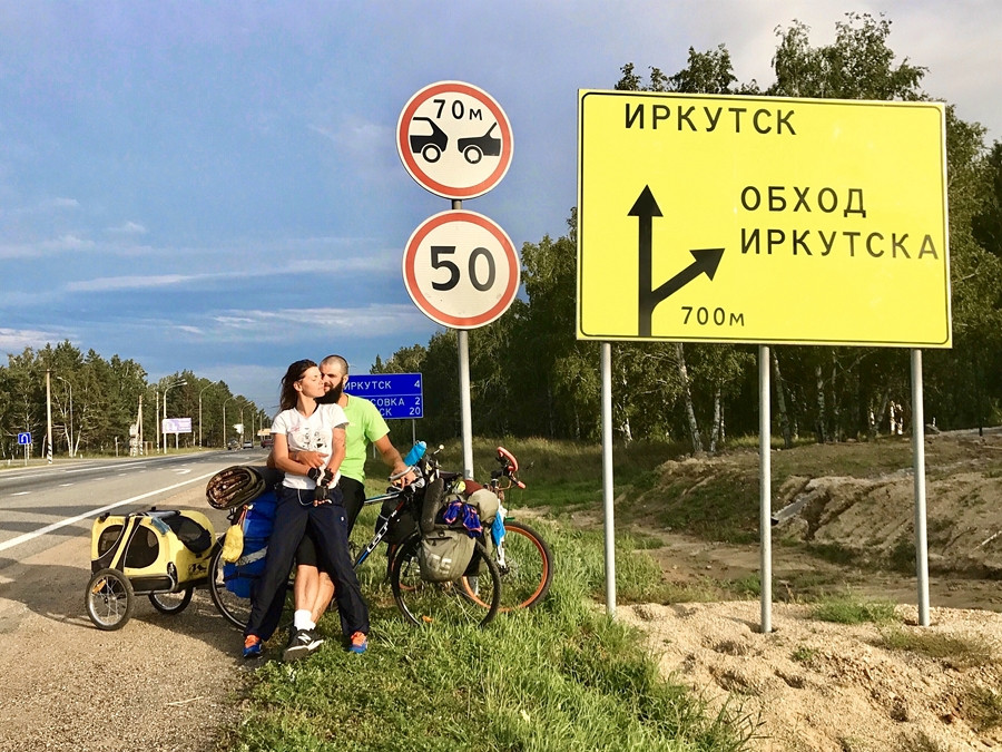 История Анны Смолиной, которая проехала с собакой полстраны на велосипеде